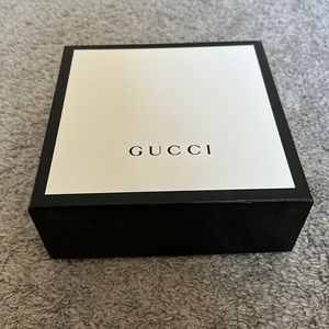 Gucci box